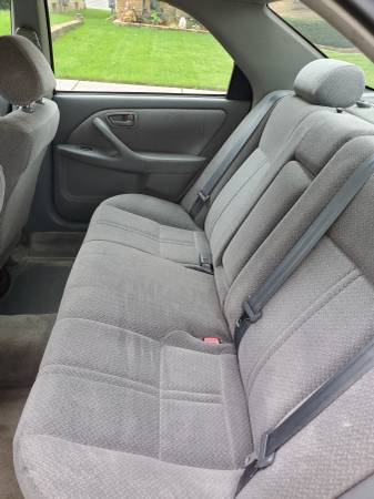 2000 Toyota Camry LE for sale in milwaukee, WI – photo 6