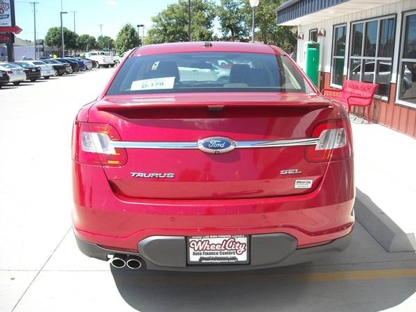 2012 FORD TAURUS SEL Sedan 4D for sale in Sioux Falls, SD – photo 5