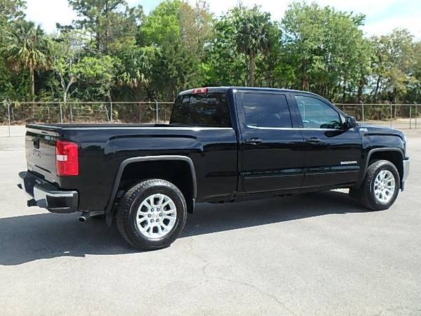 2017 GMC 1500 SLE Z71 Crew Cab 4X4 - LOW MILES / CLEAN CARFAX for sale in Sanford, GA – photo 4
