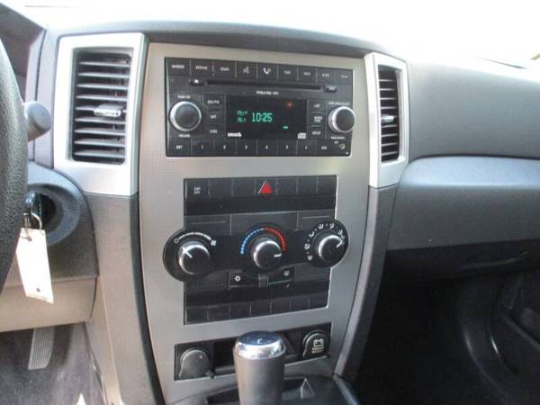 2008 Jeep Grand Cherokee Laredo 4x4 4dr SUV - - by for sale in Youngstown, OH – photo 13