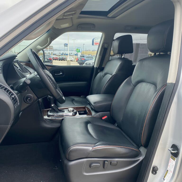 2017 Nissan Armada Platinum 4WD for sale in Dubuque, IA – photo 14