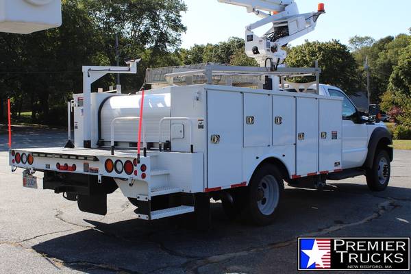 2012 Ford F550 35' Altec Articulating Aerial Bucket Truck Utility Serv for sale in New Bedford, MA – photo 7