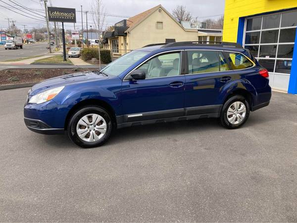 2011 Subaru Outback 2 5i Premium - - by dealer for sale in Branford, CT