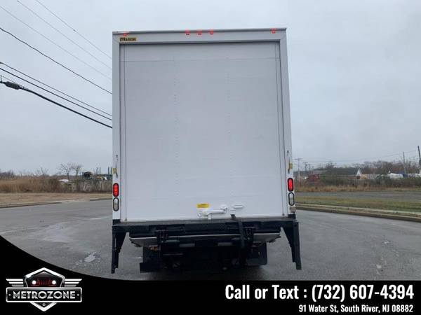 2015 Peterbilt 337, Non CDL, 24 Feet Box, Liftgate, Air Suspension for sale in South River, NY – photo 6