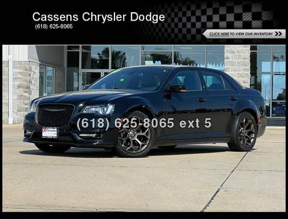 2017 Chrysler 300 S - - by dealer - vehicle automotive for sale in Glen Carbon, MO