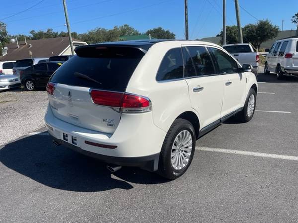 2012 Lincoln MKX Sport utility new tires, excellent condition - cars for sale in Deland, FL – photo 3