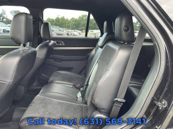 2019 Ford Explorer XLT SUV - - by dealer - vehicle for sale in Patchogue, NY – photo 8