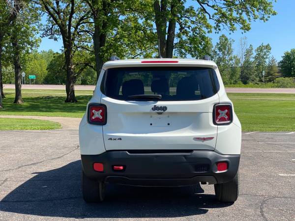 2015 Jeep Renegade Trailhawk 4x4 - - by dealer for sale in Shakopee, MN – photo 10