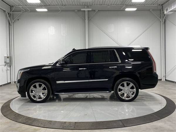 2018 Cadillac Escalade Luxury - - by dealer - vehicle for sale in Chillicothe, OH – photo 8