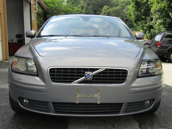 2005 Volvo V50 2.5T AWD, Moonroof, Loaded, Great Car Low miles,1 Owner for sale in Yonkers, NY – photo 23