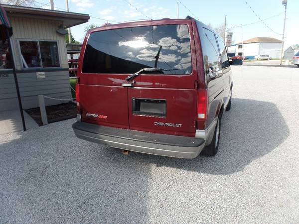 2003 CHEVY ASTRO AWD - - by dealer - vehicle for sale in Lafayette, IN – photo 4