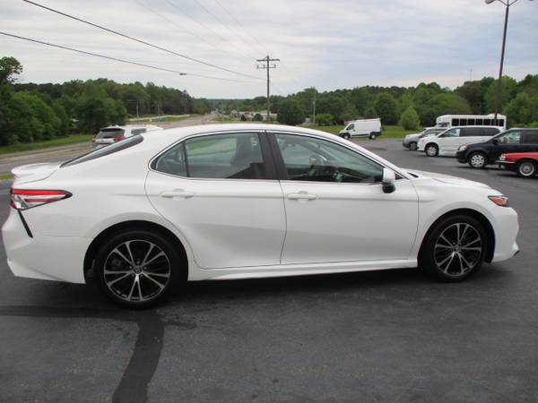 2020 Toyota Camry SE - - by dealer - vehicle for sale in HARDIN, TN – photo 8