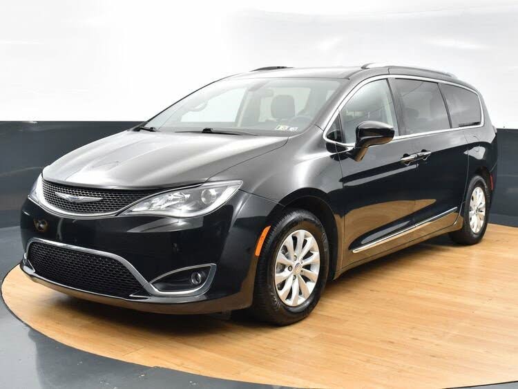 2018 Chrysler Pacifica Touring L FWD for sale in Other, PA – photo 3