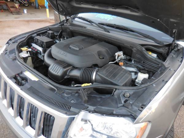 2011 JEEP GRAND CHEROKEE LAREDO LT ,LEATHER,SUNROOF,COOL A/C 3.6L -... for sale in Brownsville, TX – photo 21