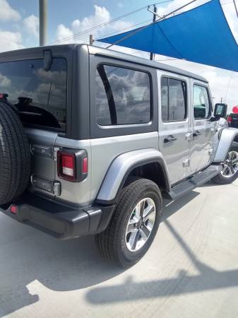 2019 Jeep Wrangler unlimited Sahara - cars & trucks - by dealer -... for sale in McAllen, TX – photo 7