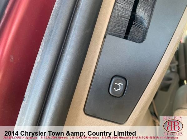 2014 CHRYSLER TOWN & COUNTRY LIMITED! FULLY LOADED!! 3RD ROW SEATING!! for sale in Syracuse, NY – photo 13