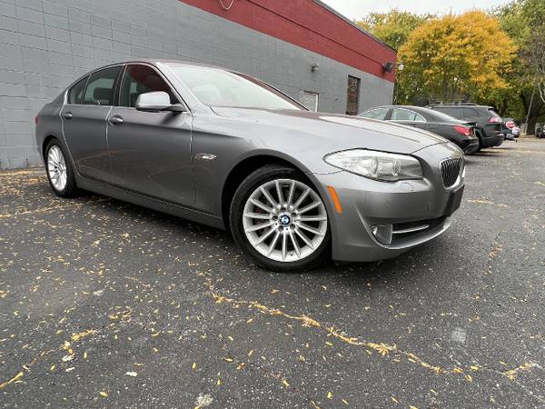 2013 BMW 5-Series 535i xDrive - - by dealer - vehicle for sale in Janesville, WI – photo 3