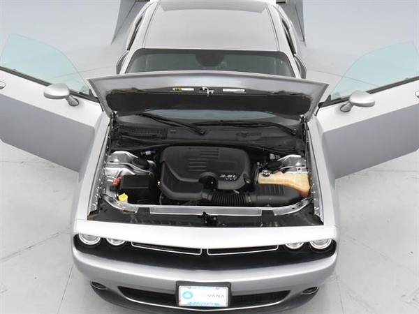 2016 Dodge Challenger SXT Coupe 2D coupe Gray - FINANCE ONLINE for sale in Atlanta, FL – photo 4