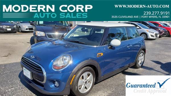 2016 MINI Cooper - 41k mi. - Leather, Cooled Glovebox, up to 39 MPG! for sale in Fort Myers, FL