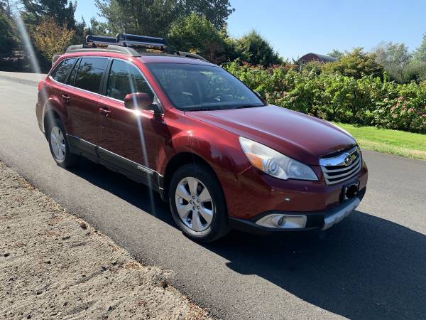 2011 Subaru Outback Limited mechanical - cars & trucks - by dealer -... for sale in Vancouver, OR – photo 2