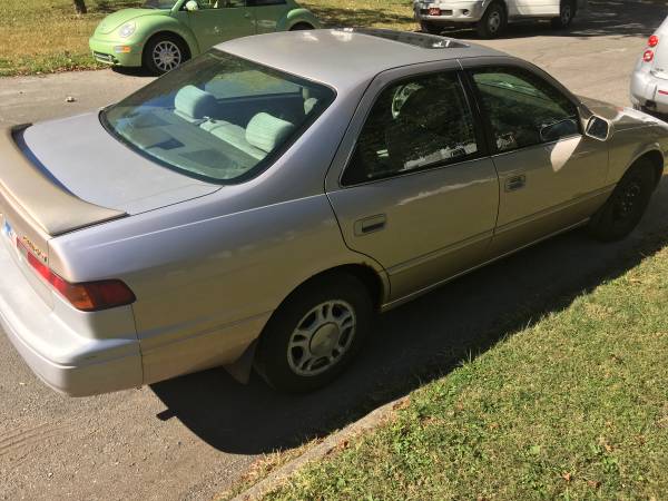 1997 Toyota Camry runs excellent for sale in Indianapolis, IN – photo 5