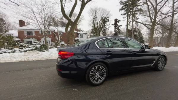 2019 BMW 530i xDrive - - by dealer - vehicle for sale in Great Neck, NY – photo 21