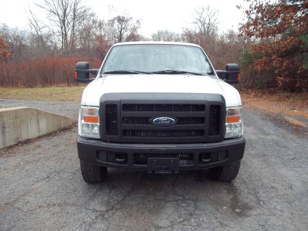 2008 Ford F350 Super Crew Cab 4WD - Power Stroke diesel for sale in West Bridgewater, MA – photo 2
