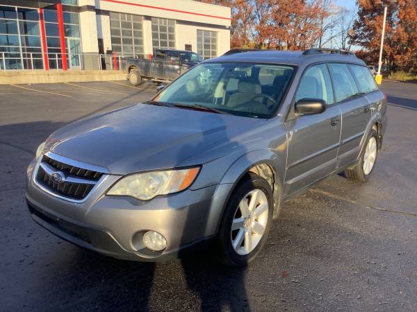 Reliable! 2008 Subaru Outback 2.5i! One Owner! - cars & trucks - by... for sale in Ortonville, MI