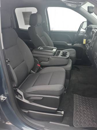 2014 Chevrolet Silverado 1500 Double Cab 4x4 Tonneau Cover for sale in Prospect, CT – photo 18