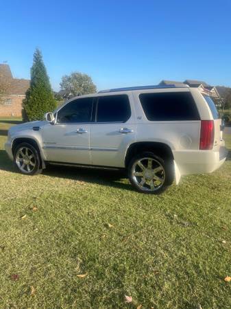 Cadillac Escalade - - by dealer - vehicle automotive for sale in Bowling Green , KY