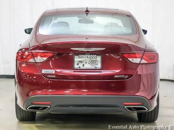 2015 Chrysler 200 sedan S - Red for sale in Homewood, IL – photo 5