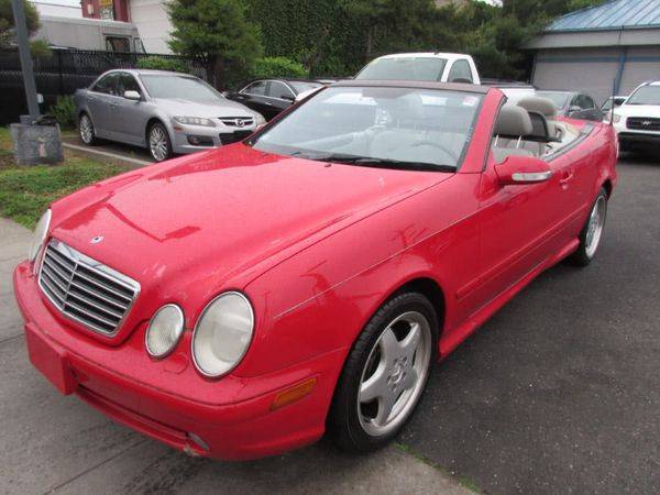 2001 Mercedes-Benz CLK-Class 2dr Cabriolet 4.3L ***Guaranteed... for sale in Lynbrook, NY