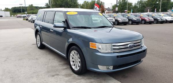 3RD ROW!! 2010 Ford Flex 4dr SEL FWD for sale in Chesaning, MI – photo 4