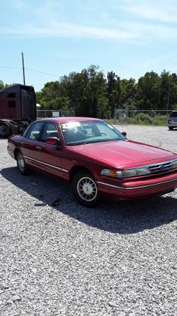1997 FORD CROWN VICTORIA for sale in Crab Orchard, KY – photo 3