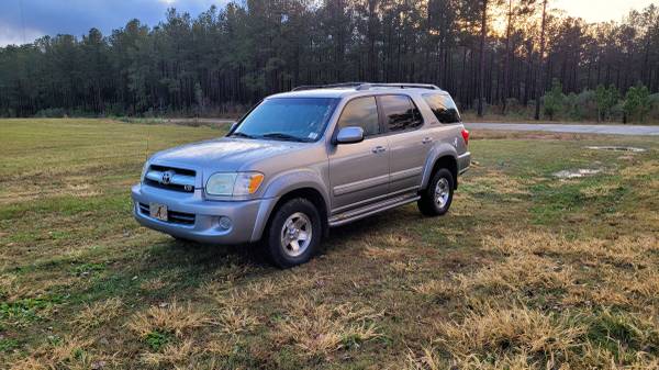 2005 Toyota Sequoia SR5 2wd | clean and reliable - cars & trucks -... for sale in Webb, AL – photo 10