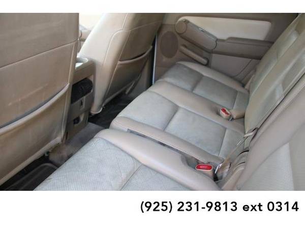 2008 Mercury Mountaineer SUV 4D Sport Utility (White) for sale in Brentwood, CA – photo 5