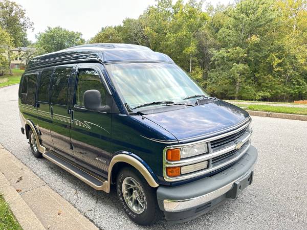 Conversion Van Chevrolet Express 1500 High Roof Turtle Top GLADIATOR for sale in Ellicott City, MD – photo 2
