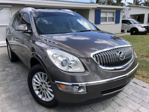 Buick Enclave CXL SUV, 6 Cyl 3.6 Tan Exterior with Beige Leather! for sale in Fort Lauderdale, FL