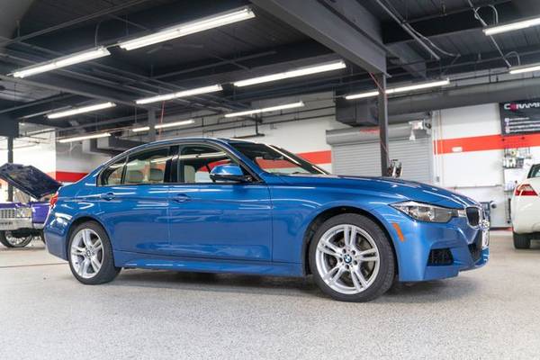 2013 BMW 3 Series - Financing Available! PRICED TO SELL TODAY!! for sale in Waltham, MA – photo 12
