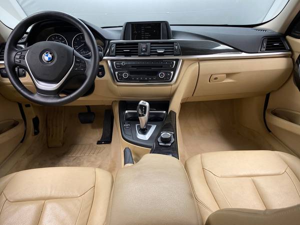 2013 BMW 3 Series 335i xDrive Sedan 4D sedan Gray - FINANCE ONLINE -... for sale in Providence, RI – photo 22