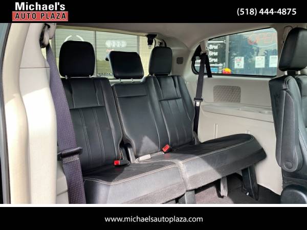 2014 Chrysler Town & Country Touring - cars & trucks - by dealer -... for sale in east greenbush, NY – photo 14