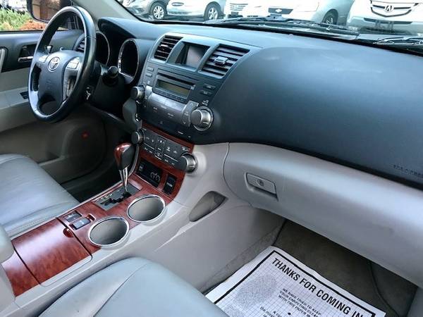 2009 Toyota Highlander Limited 4WD for sale in Trenton, NJ – photo 21