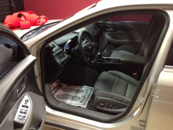 2014 Chevrolet Chevy Impala LS 4dr Sedan BAD CREDIT NO CREDIT OK!! for sale in Hamtramck, MI – photo 15