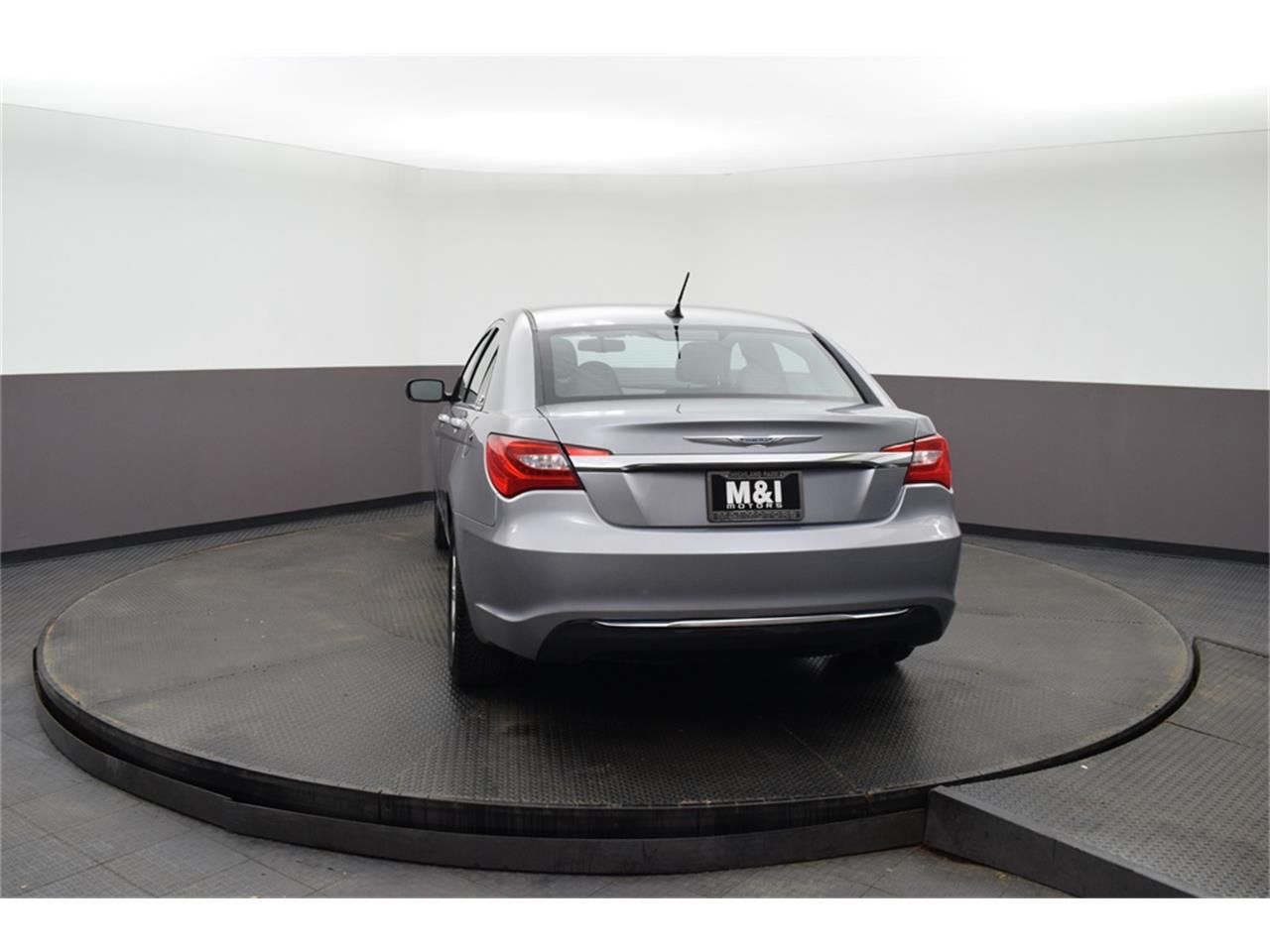 2014 Chrysler 200 for sale in Highland Park, IL – photo 5