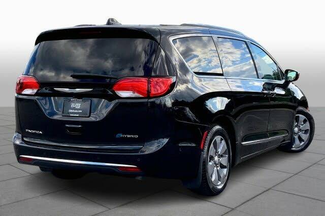 2018 Chrysler Pacifica Hybrid Limited FWD for sale in Other, NJ – photo 10