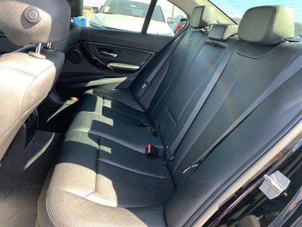 2015 BMW 3 Series 320i xDrive - sedan - - by dealer for sale in Cincinnati, OH – photo 10