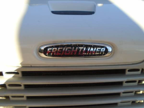 2013 Freightliner M2 26 FT Box Truck - cars & trucks - by dealer -... for sale in Cumming, GA – photo 5