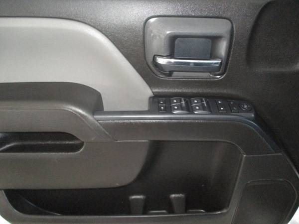 2017 Chevrolet Silverado 3500 DRW Crew Cab 4wd Utility Bed 6.6 Diesel for sale in Lawrenceburg, AL – photo 14