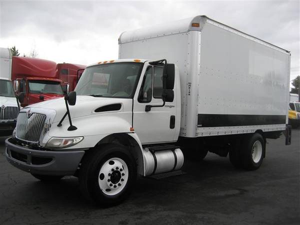 2012 International 4300 16ft Van Truck for sale in Portland, OR – photo 2