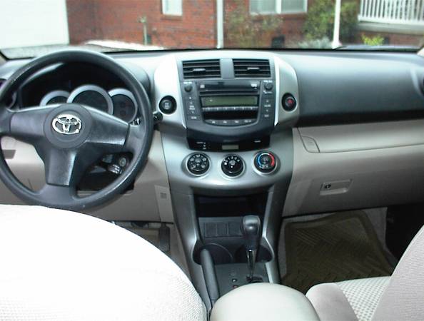 Toyota RAV4 4WD for sale in Holly Pond, AL – photo 9